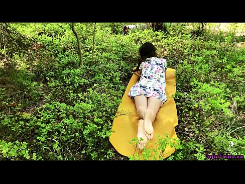 ❤️ Stranger on Tinder masturbasi My Pussy and Fucks Passionately in the woods ❌ Video sialan pada kami ❤