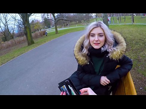 ❤️ Menelan air mani panas orang asing demi uang - blowjob di taman oleh Eva Elfie ❌ Video sialan pada kami ❤